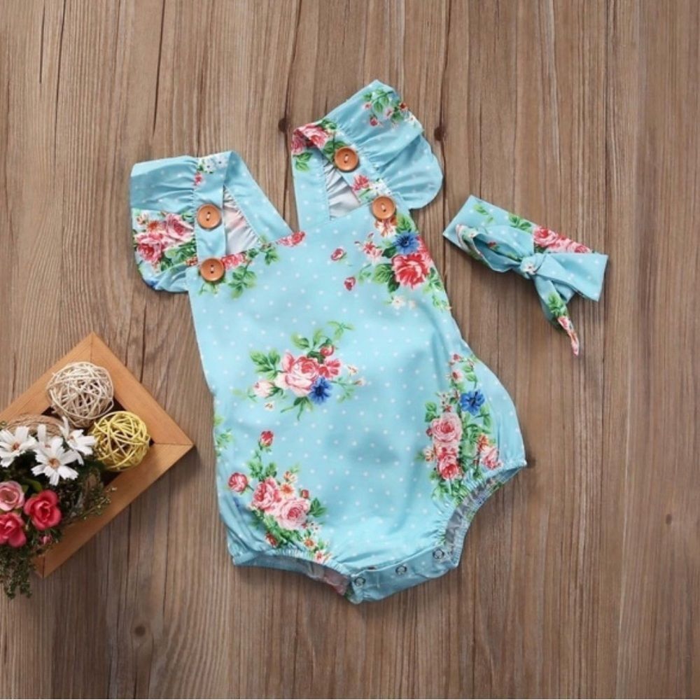 NEW SZ 0-3 month girls one piece floral baby romper w/ headband, strap w/ button
